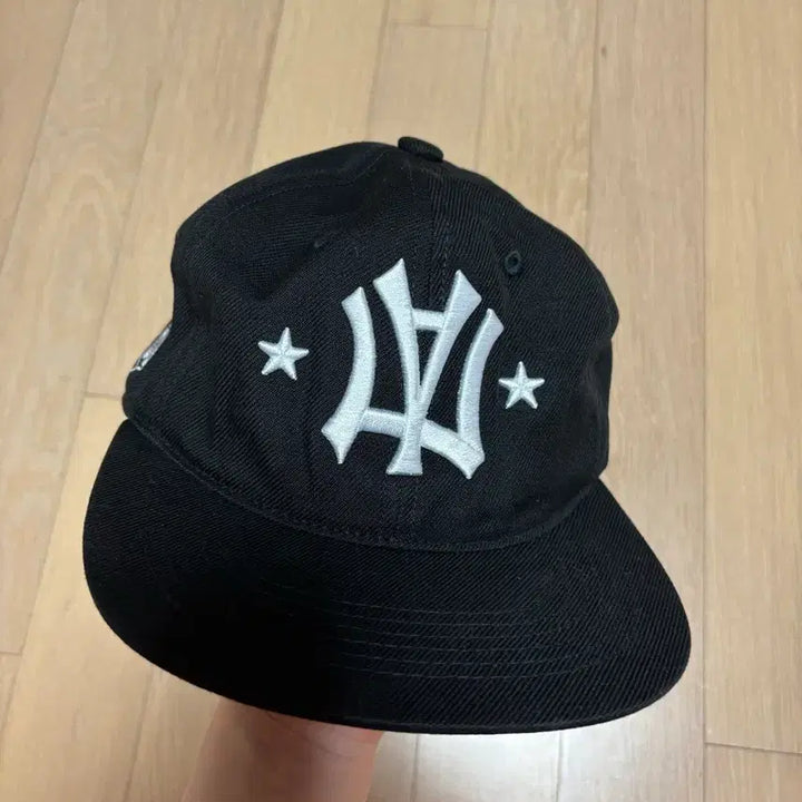 [BUNJANG] AEAE Angel Symbol Cap / (가격내림)aeae 에이이에이이 엔젤 모자 볼캡 심볼캡 야구모자뉴욕양키스