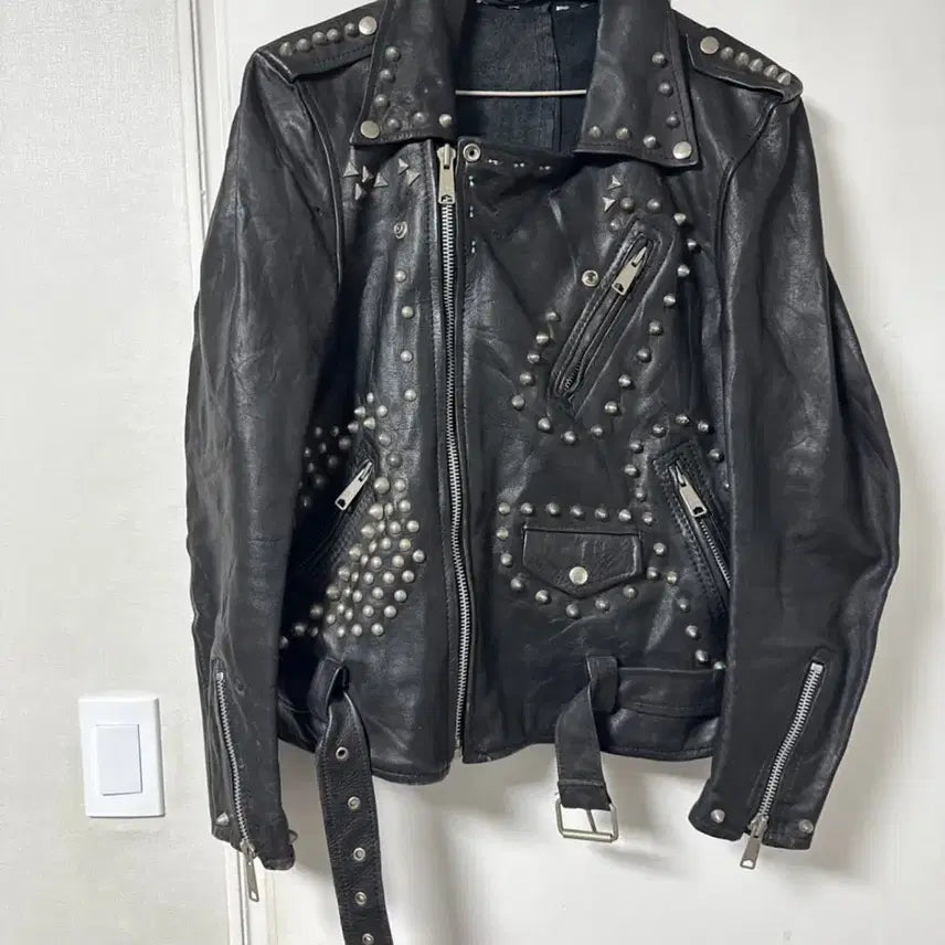 [BUNJANG] Vintage Studded Cow Leather Jacket / 빈티지 스터드 장식 락시크 카우레더자켓