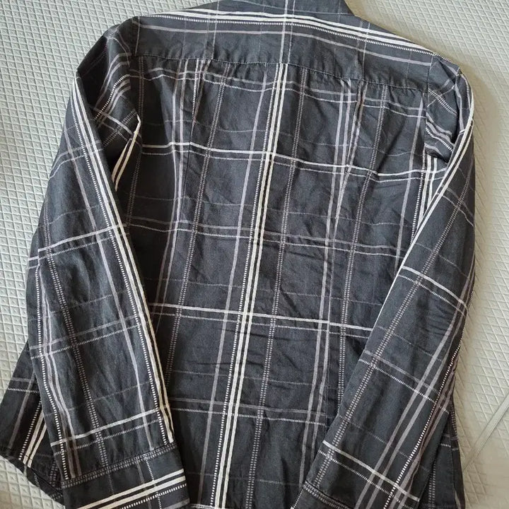 [BUNJANG] Black Check Long Sleeve Shirt / 빈폴 블랙 체크 긴팔 셔츠