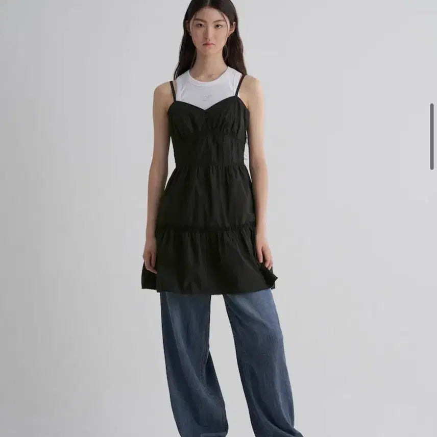 [BUNJANG] Miso Black Spaghetti Strap Mini Dress Layered Ruffle / 검정색 끈나시 미니 원피스/미쏘 자라 에잇세컨즈 김아홉 레이어드 캉캉