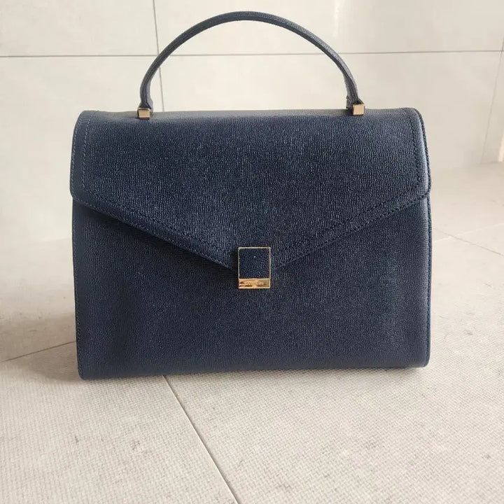 [BUNJANG] Crossbody Bag / 더블엠 크로스백 팝니다