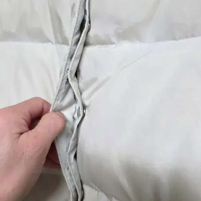 [BUNJANG] Banana Republic Ivory Padded Jacket / 남여공용 바나나 리퍼블릭 아이보리 패딩 ㅣ