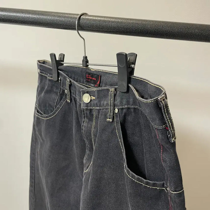 [BUNJANG] Levi's Engineer Black Denim Pants / (34) levis 리바이스 흑청 엔지니어드 데님 팬츠