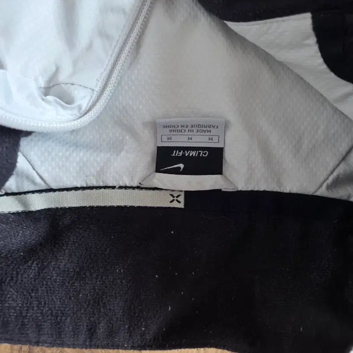 [BUNJANG] Nike Windbreaker Jacket / 나이키 바람막이 자켓