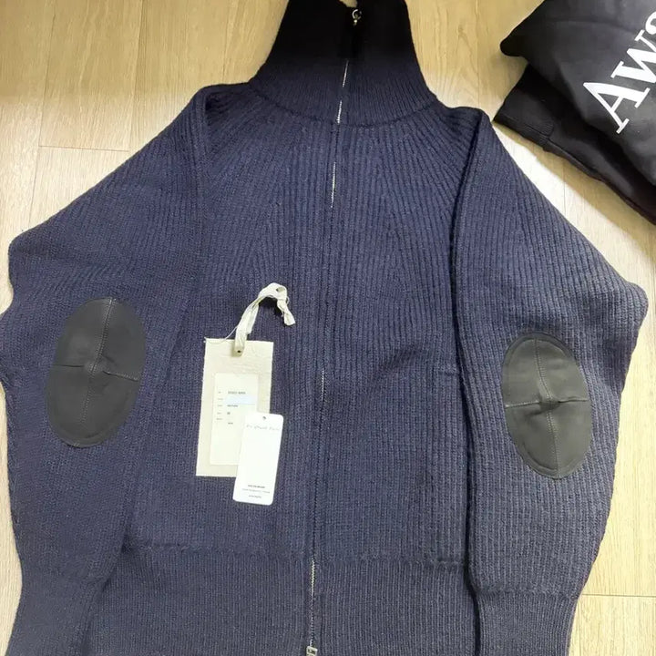 [BUNJANG] Old Joe Tweedy Yarn Zip Sweater / Old joe 올드조 tweedy yarn zip sweater