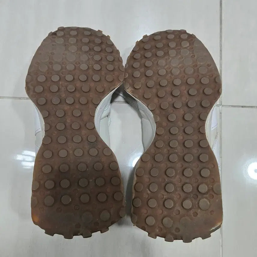 [BUNJANG] New Balance Moonbeam Leather White 240 / 뉴발란스 문빔 가죽 화이트 240