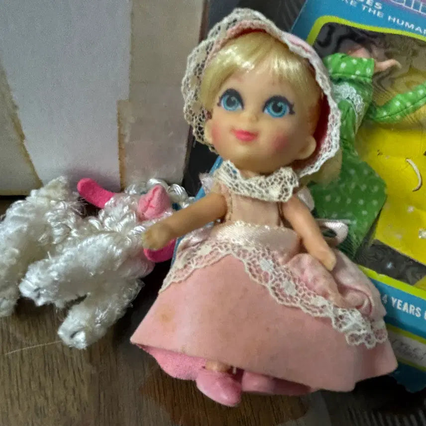 [BUNJANG] Dollikin Doll Doll / Uneeda Dollikin Doll 그리고 금발 곱슬머리 인형과 양