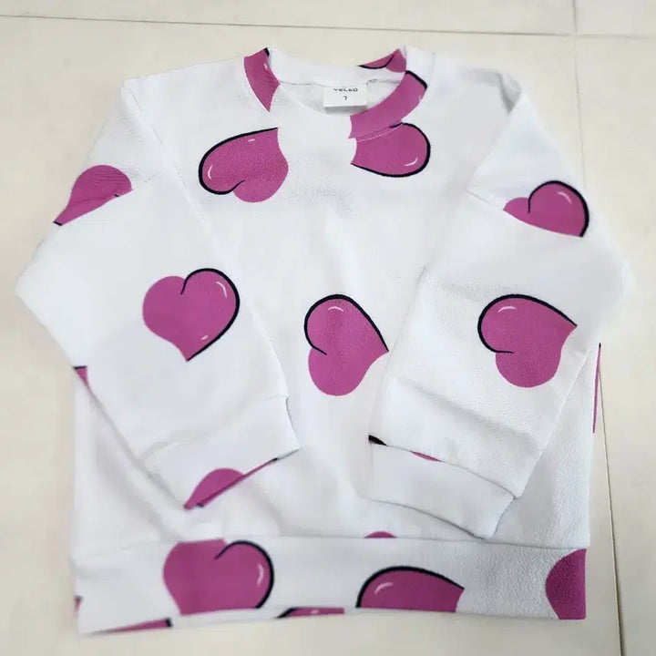 [BUNJANG] Heart 7 Top and Bottom Set / 하트 상하복 7호 (새상품인데 미세얼룩있음)