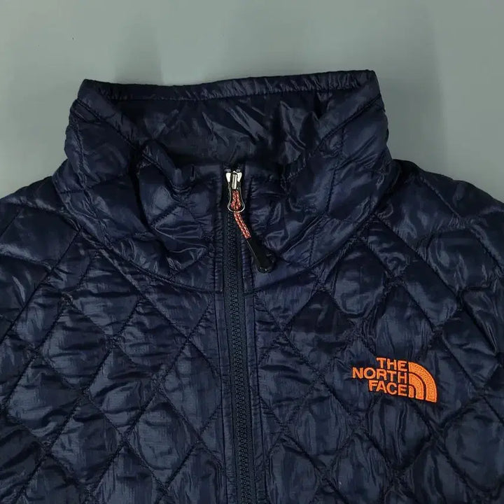 [BUNJANG] No Face Navy Orange Logo Diamond Quilting Raglan PrimaLoft Sweater / 노스페이스 반광 네이비 오렌지 로고 다이아몬드퀼팅 레글런 프리마로프트 써