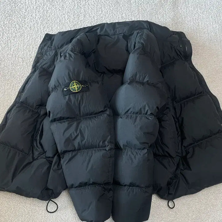 [BUNJANG] Stone Island 25FW Crinkle Reps Non-Hooded Jacket XL / 스톤아일랜드 25FW 크링클랩스 논후드 XL 팝니다.