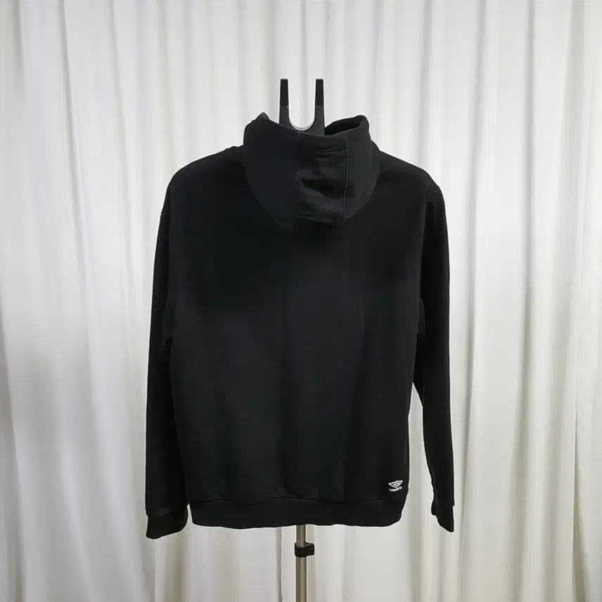 [SOLD OUT] 엄브로 남성 후드티셔츠 블랙 105 오일장