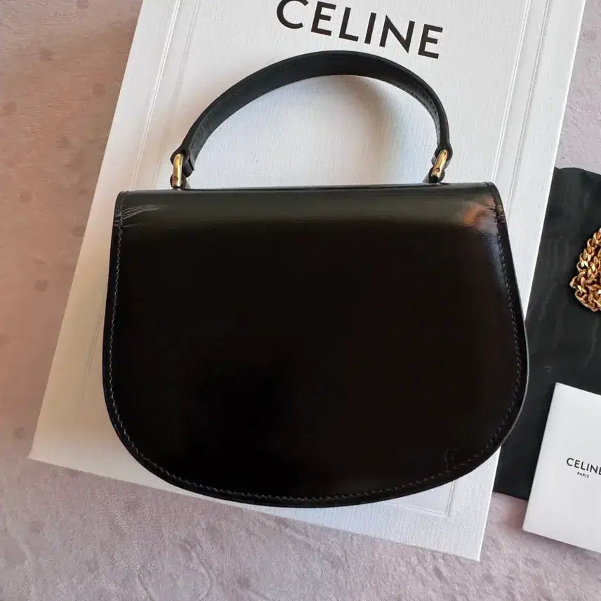 [BUNJANG] CELINE Mini Clea Chain Besace / CELINE 셀린느 미니 클레아 체인 베사체