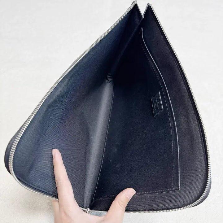 [BUNJANG] Louis Vuitton Pochette Jour GM Clutch / 루이비통 포쉐트 주르 파우치 GM (클러치백)