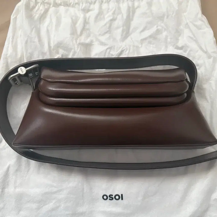 [BUNJANG] OSOI Folder Brot Choco Brown Shoulder Bag / (새상품)OSOI 오소이 폴더 브롯 초코 브라운 숄더백