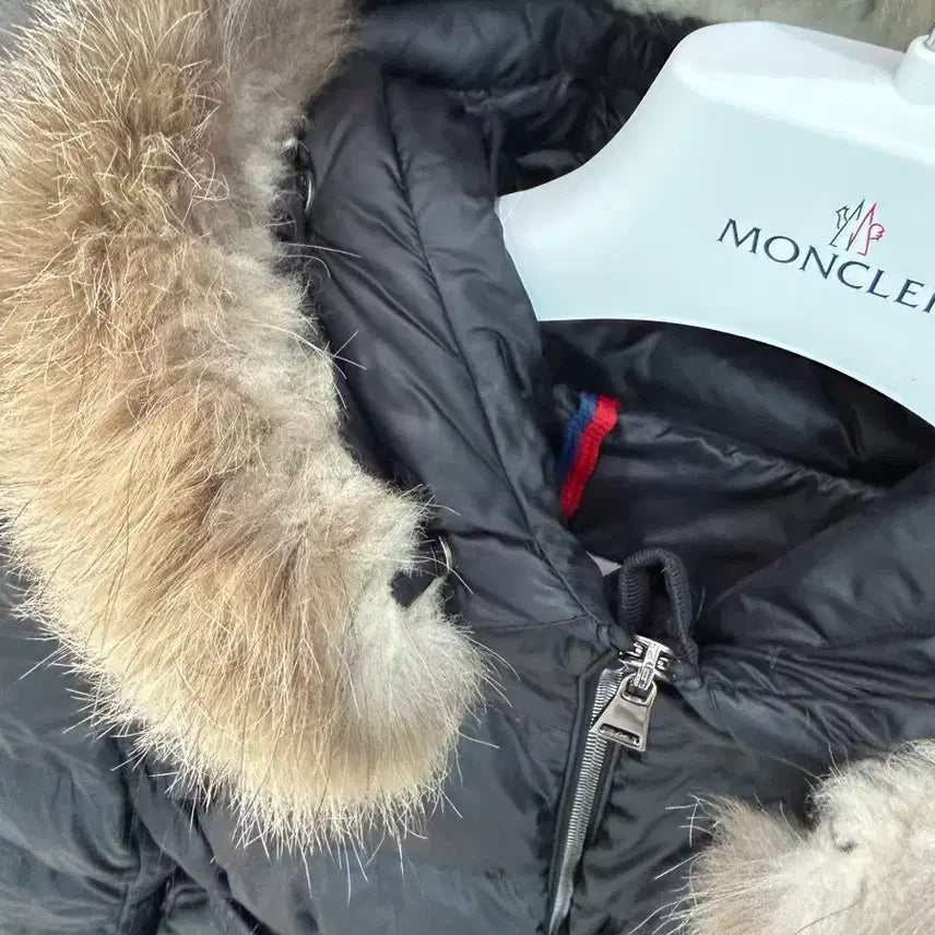 [BUNJANG] Moncler Boed Padded Jacket / 몽클레어 패딩 보에드