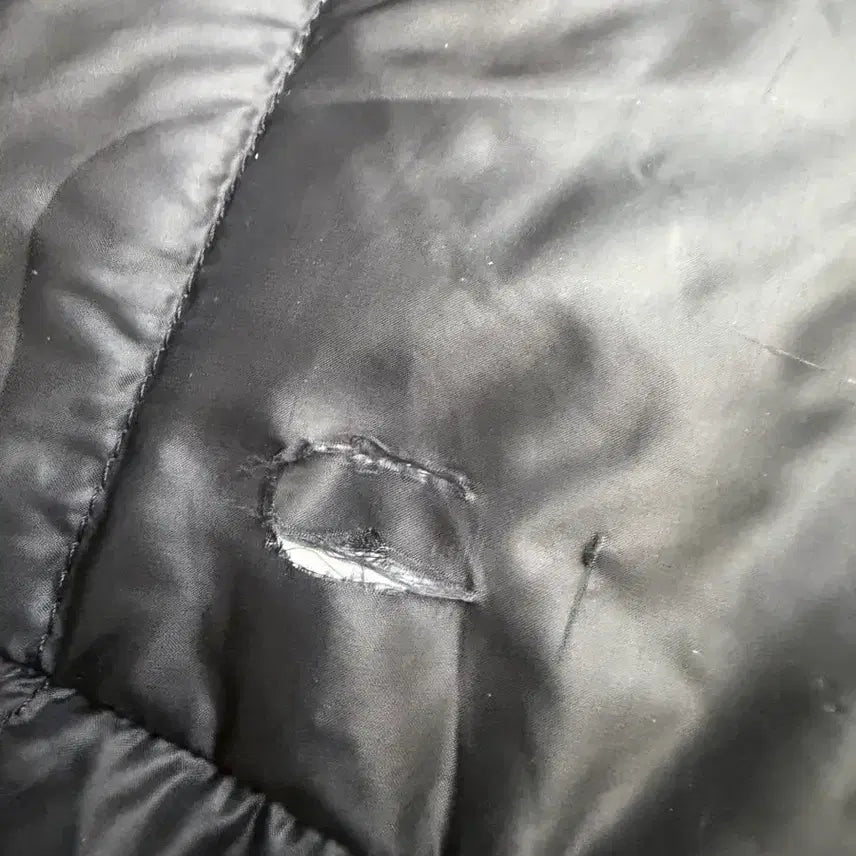 [BUNJANG] Moncler Boed Padded Jacket / 몽클레어 패딩 보에드