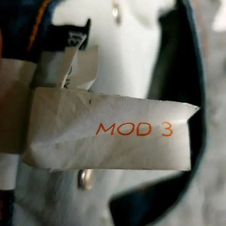 [BUNJANG] Mod9 MOD3 Washed Denim Pants / 모드나인 클래식 MOD3 워시드 데님팬츠 (31)