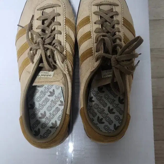 [BUNJANG] Adidas Tobacco Brown Sneakers / 아디다스 토바코 브라운 270 (펜톤 메사)