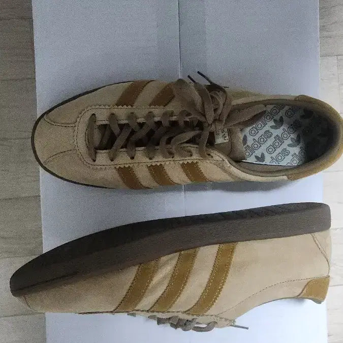 [BUNJANG] Adidas Tobacco Brown Sneakers / 아디다스 토바코 브라운 270 (펜톤 메사)
