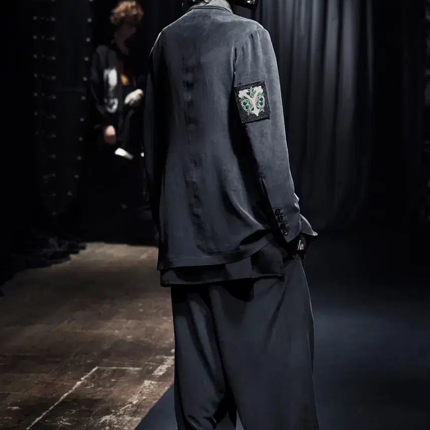 [BUNJANG] Yohji Yamamoto 21AW Embroidered Patch Jacket / 요지야마모토 21aw 자수 패치 자켓