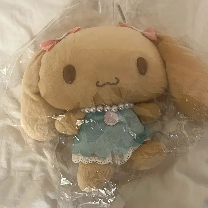 [BUNJANG] Sanrio Cinnamoroll Mocha Doll (Medium) / [미개봉] 스위트카페 시나모롤 모카인형 중형 대형