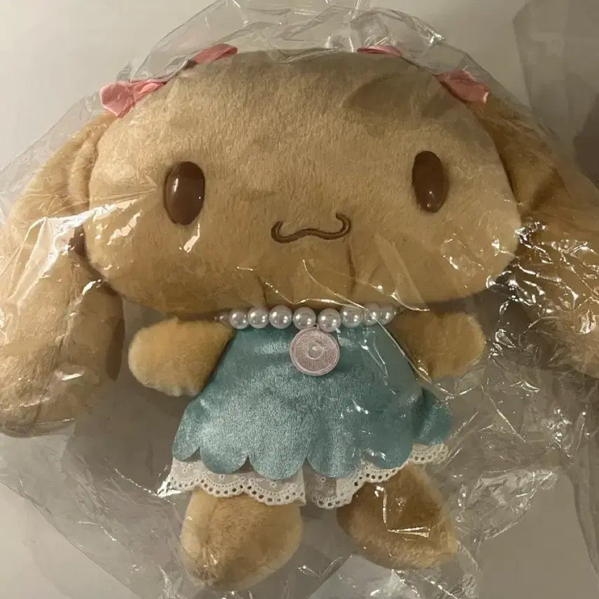 [BUNJANG] Sanrio Cinnamoroll Mocha Doll (Medium) / [미개봉] 스위트카페 시나모롤 모카인형 중형 대형