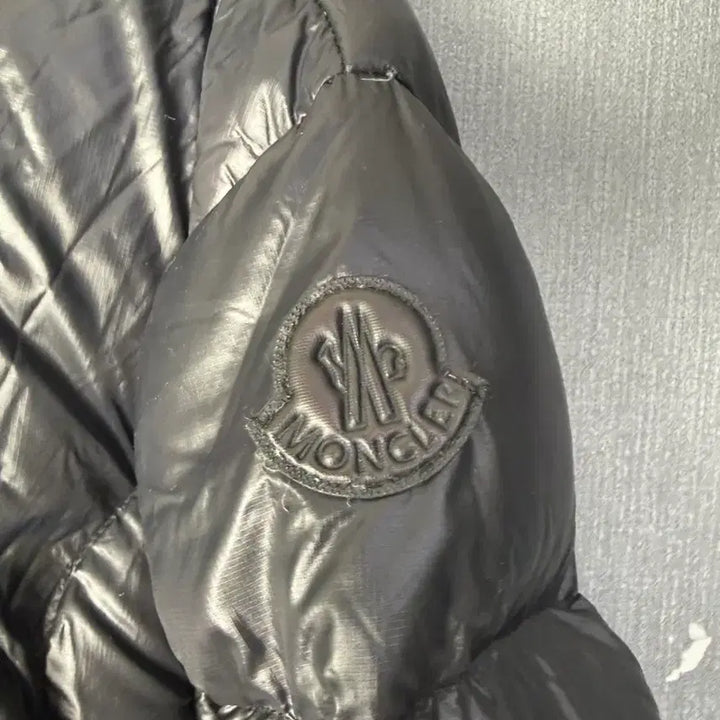 [BUNJANG] Moncler Quilted Goose Down Padded Jacket / [M]몽클레어 퀄팅 구스다운 패딩
