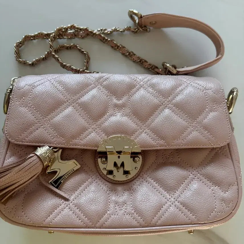 [BUNJANG] Metrocity Quilted Chain Shoulder Bag Baby Pink / 정품 메트로시티 퀼팅 체인 숄더백 베이비핑크