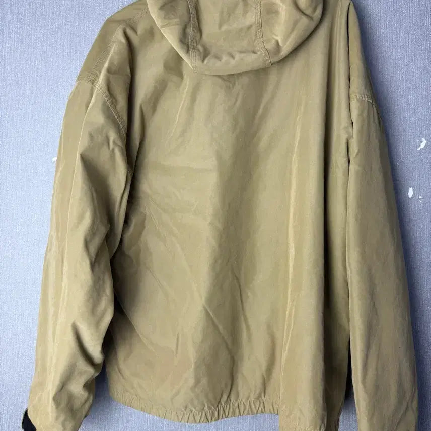 [BUNJANG] Timberland Reversible Khaki Windbreaker Jumper Hoodie / [L]팀버랜드 리버시블 카키색 바람막이 점퍼 후드