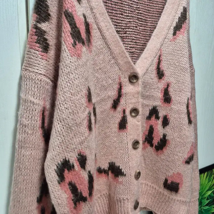 [BUNJANG] Pink Leopard Knit Cardigan / (세일)핑크 레오파드 니트 가디건
