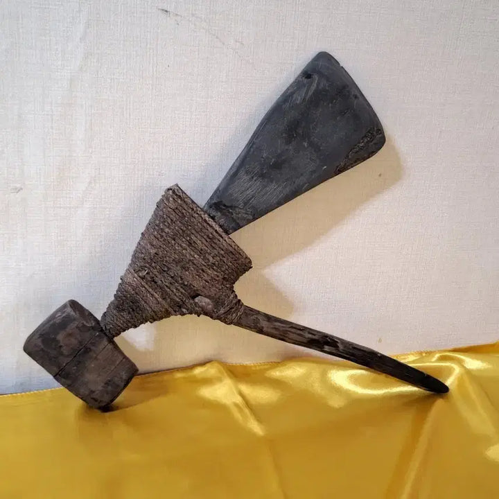 [BUNJANG] Antique Stone Axe / 옛날 돌도끼