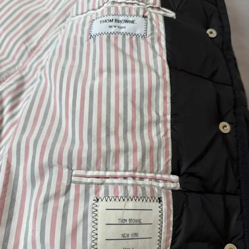 [BUNJANG] Thom Browne Padded Coat Size 4 / 톰브라운 패딩 코트 4사이즈