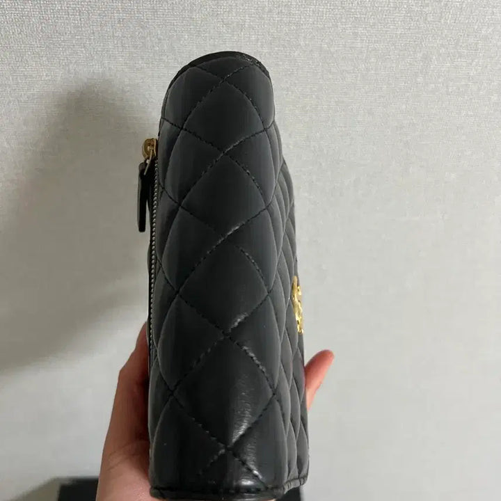 [BUNJANG] Chanel CC Logo WOC Black Gold Hardware / 샤넬 cc로고 woc 블랙 금장