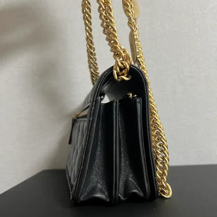 [BUNJANG] Chanel CC Logo WOC Black Gold Hardware / 샤넬 cc로고 woc 블랙 금장