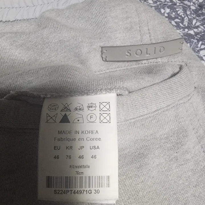 [BUNJANG] Solid Homme Gray Cargo Jogger Pants / 솔리드 옴므 그레이 카고 조거팬츠 46