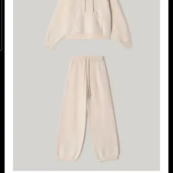 [BUNJANG] Le Sserafim Knit Set / 르넬뮤드 니트셋업(새상품)