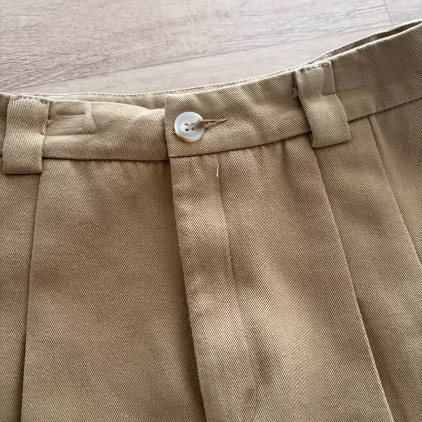 [BUNJANG] Beige Mini Skirt / 베이지색 스커트