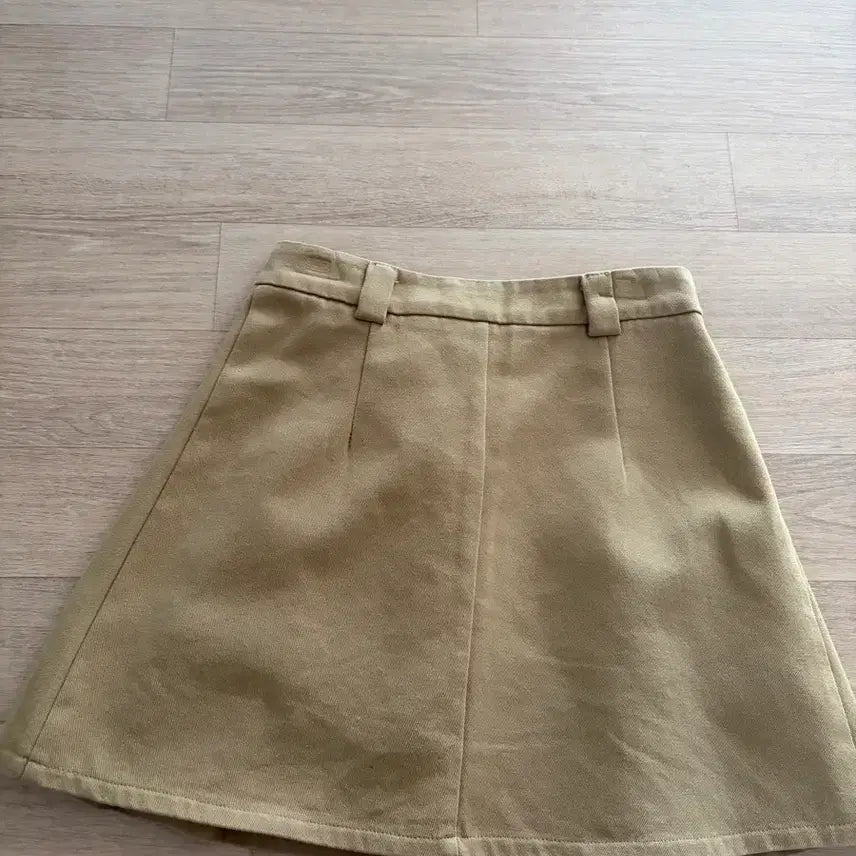 [BUNJANG] Beige Mini Skirt / 베이지색 스커트