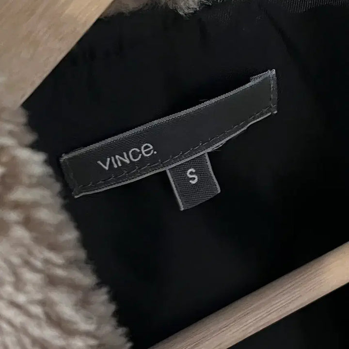 [BUNJANG] Vince Black Suede Jacket / 빈스 블랙 무스탕 자켓 S 사이즈