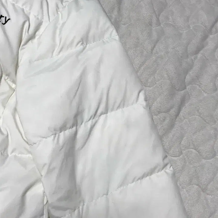 [BUNJANG] Discovery Lightweight Padded Jacket / 디스커버리 경량패딩