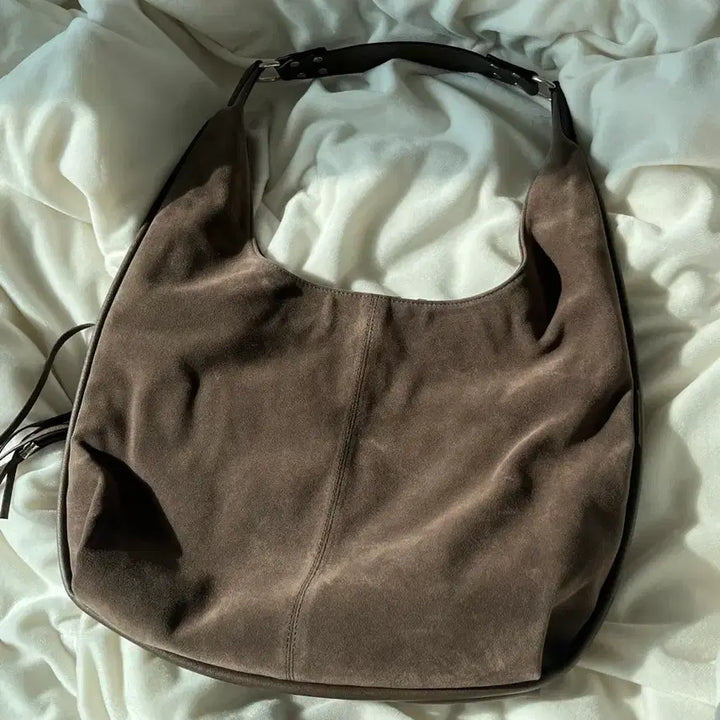 [BUNJANG] Yeomim Hobo Bag - Taupe / 여밈 호보백 토프색상