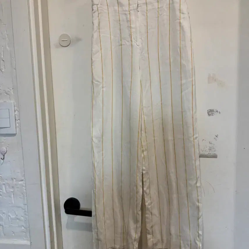 [BUNJANG] The Cashmere Linen Pants / 한섬 더캐시미어 린넨 팬츠