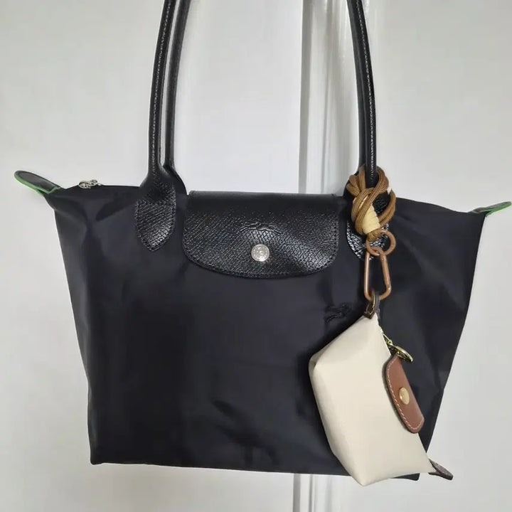 [BUNJANG] Longchamp Mini Keyring Paper Color / [롱샴(LONGCHAMP)] 롱샴 미니 키링 페이퍼컬러