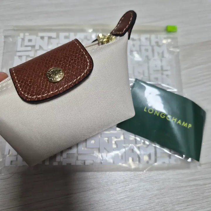 [BUNJANG] Longchamp Mini Keyring Paper Color / [롱샴(LONGCHAMP)] 롱샴 미니 키링 페이퍼컬러