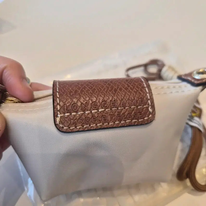 [BUNJANG] Longchamp Mini Keyring Paper Color / [롱샴(LONGCHAMP)] 롱샴 미니 키링 페이퍼컬러