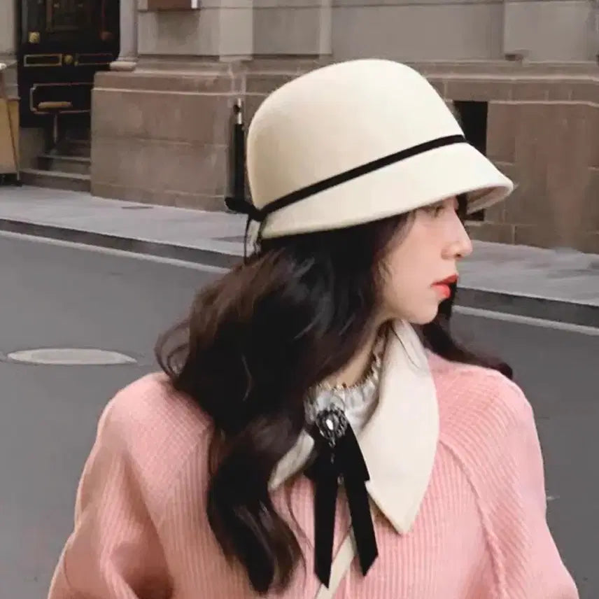 [BUNJANG] White Wool Bucket Hat with Black Ribbon / 양모 화이트햇 벙거지 모자 페도라 블랙 리본 샤넬스타일 버킷햇