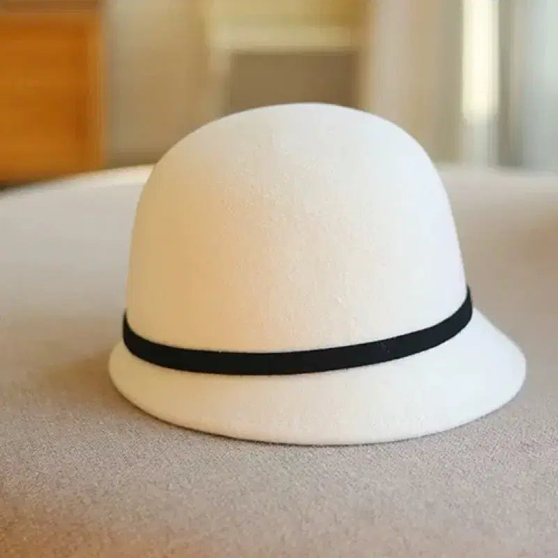 [BUNJANG] White Wool Bucket Hat with Black Ribbon / 양모 화이트햇 벙거지 모자 페도라 블랙 리본 샤넬스타일 버킷햇