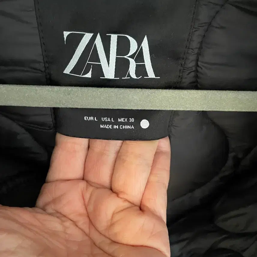[BUNJANG] Zara Quilted Jacket Black L / 자라 퀼팅점퍼 블랙 L