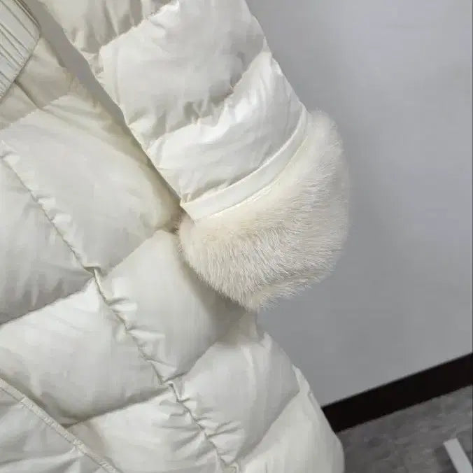 [BUNJANG] Mi/sha Detachable Goose Down Jacket / (@땡처리)미/샤 퍼 디테쳐블 구스다운 55