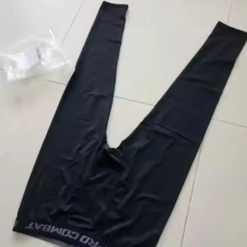 [BUNJANG] Black Leggings 6 Pieces / 프로 블랙 레깅스 6장 40000원